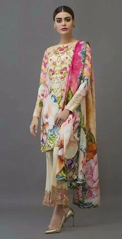 Nomi Ansari Dress 2017