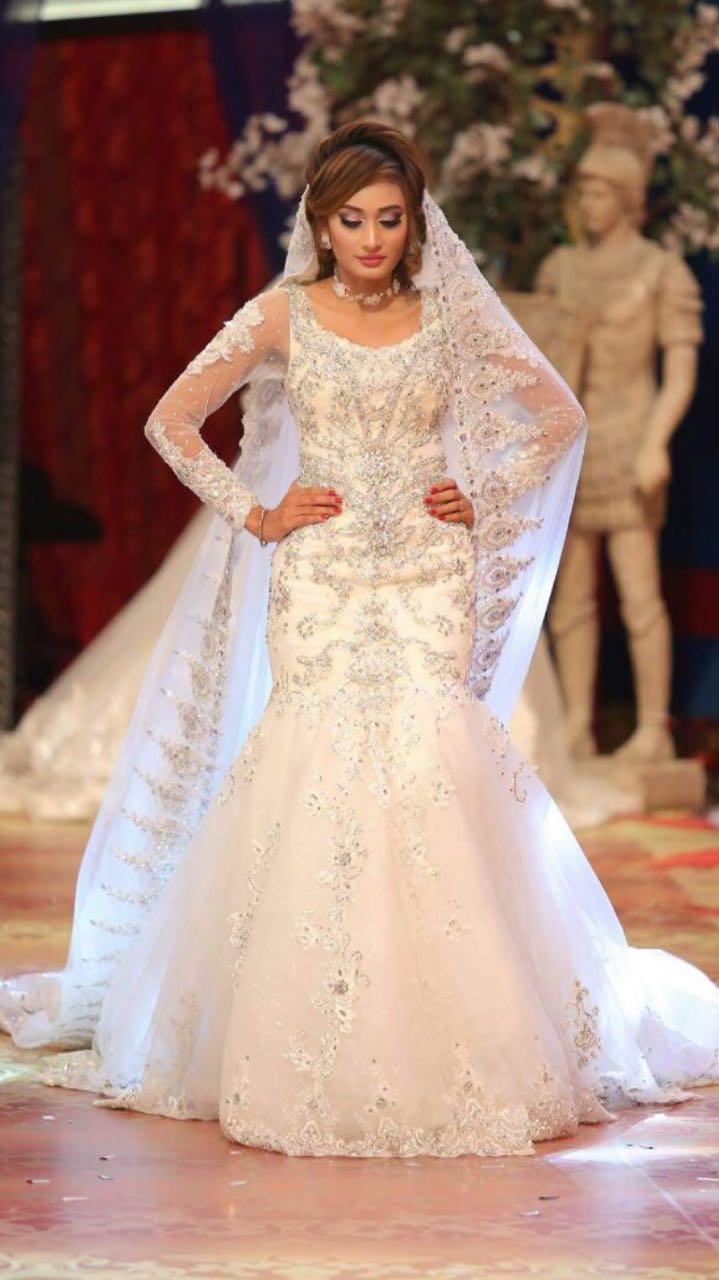 Kashee White Gold Bridal 2018 Pakistani Dresses Marketplace