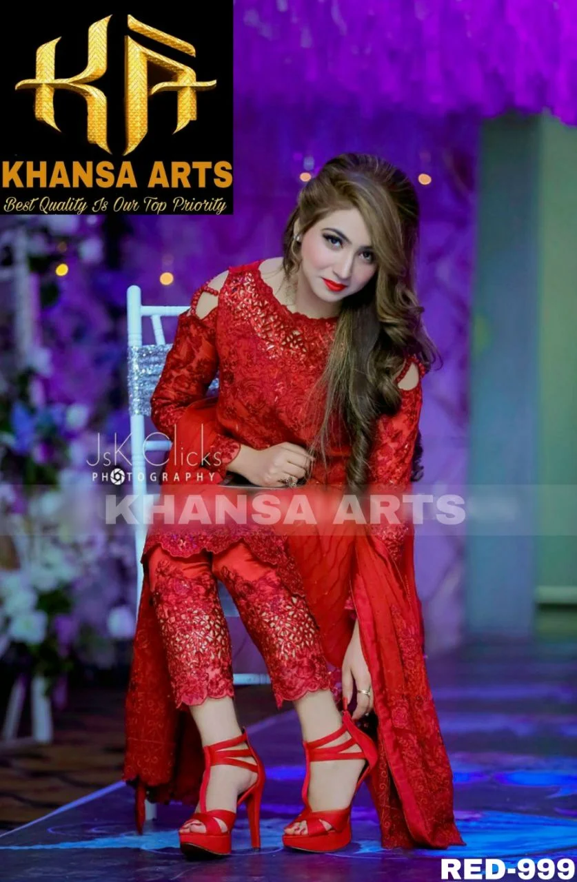 Pakistani dresses hotsell 2019 instagram