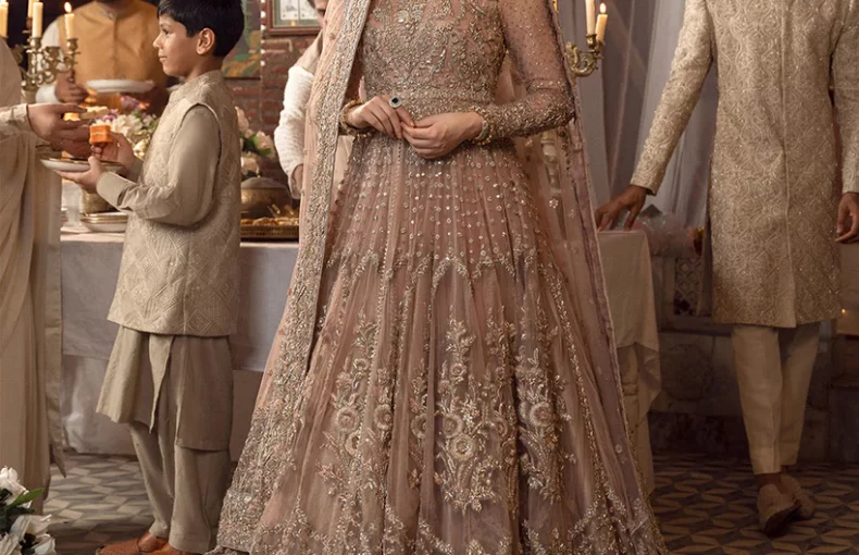 Your Style with Pakistani Dresses-